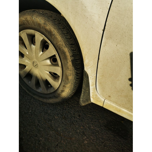 Бризковики Nissan Note E11 '04-11