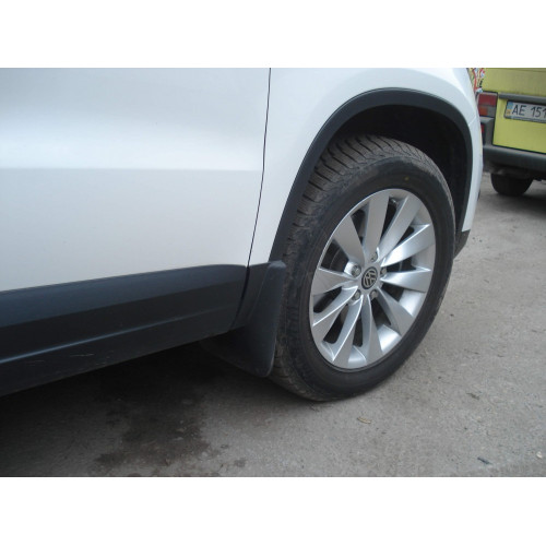 Бризковики Volkswagen Tiguan '07-15