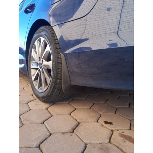 Бризковики Hyundai Sonata LF '15-17 (комплектація Sport, Limited) задні с логотипом