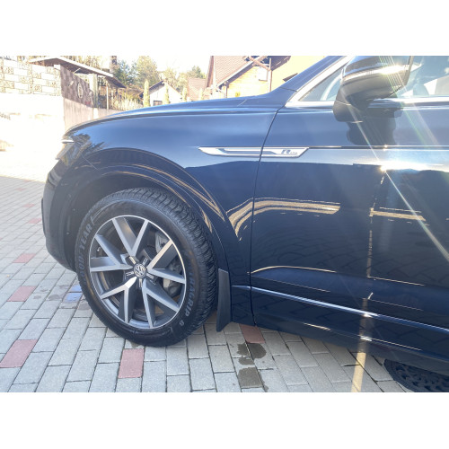 Бризковики Volkswagen Touareg MK3 '19-