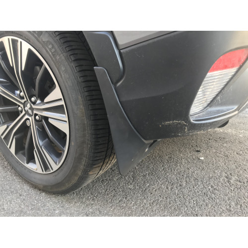Бризковики Mitsubishi Eclipse Cross '18-