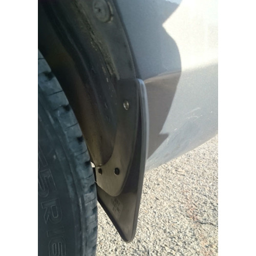 Бризковики Mazda 3 '03-08 хетчбек 1.6 (авто без порогов)