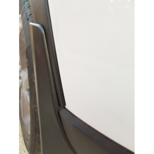 Бризковики Suzuki Vitara 2015 2016 2017 2018 2019 без логотипа