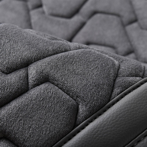 Комплект премиум накидок для сидений BELTEX Chicago, black