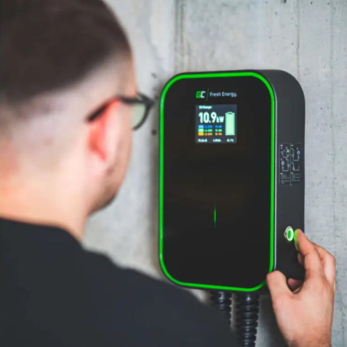 Зарядний пристрій Green Cell Wallbox EV PowerBox 22кВт з кабелем Type2 6м для заряджання електромобілів